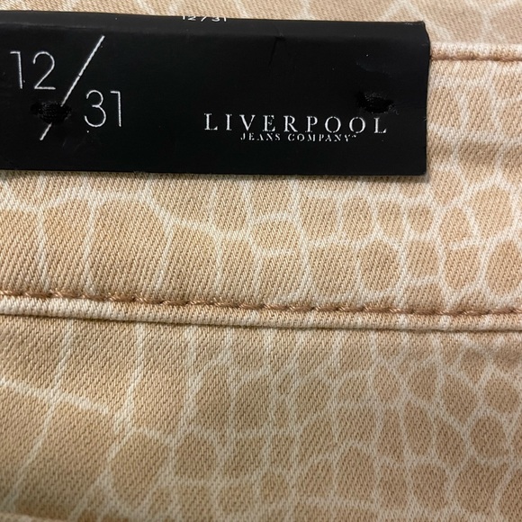 NWT Liverpool Los Angeles Khaki Reptile Print Jeans - Picture 4 of 4